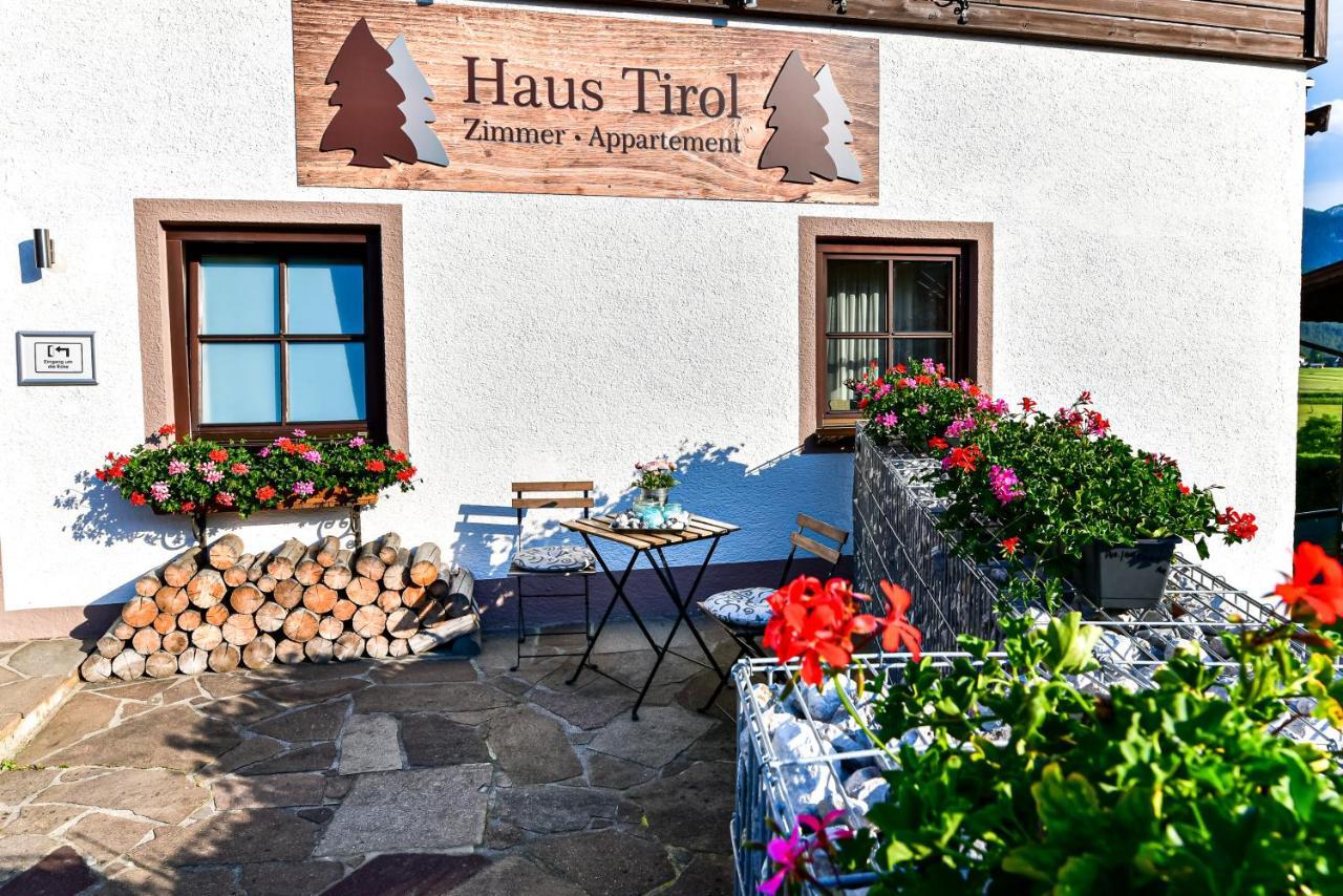 Haus Tirol Ehrwald Hotel Exterior photo